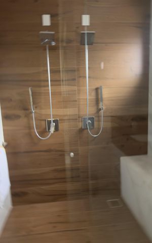 Casa de condomínio para alugar com 453m², 4 quartos e 3 vagas