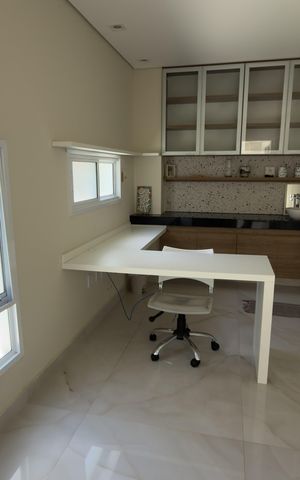 Casa de condomínio para alugar com 453m², 4 quartos e 3 vagas