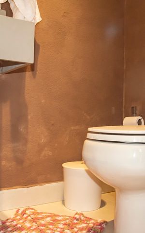Casa à venda com 180m², 3 quartos e 4 vagasLavabo da área gourmet
