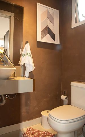 Casa à venda com 180m², 3 quartos e 4 vagasLavabo da área gourmet