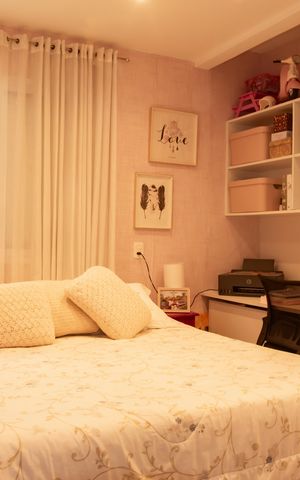 Casa à venda com 180m², 3 quartos e 4 vagasSuíte 2