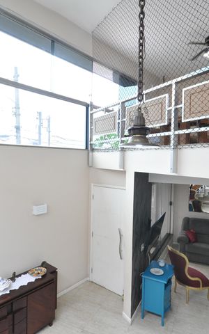 Casa à venda com 353m², 3 quartos e 3 vagasSala