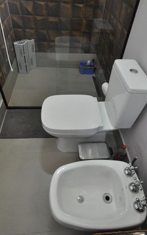 Casa à venda com 353m², 3 quartos e 3 vagasBanheiro da Suíte 1