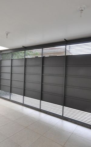Casa à venda com 353m², 3 quartos e 3 vagasGaragem