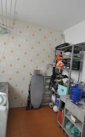 Casa à venda com 353m², 3 quartos e 3 vagasÁrea de Serviço