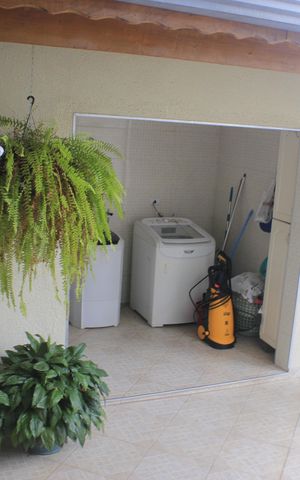 Casa para alugar com 385m², 4 quartos e 7 vagasÁrea comum