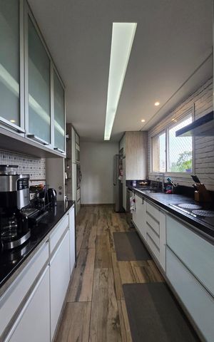 Apartamento à venda com 151m², 4 quartos e 2 vagas