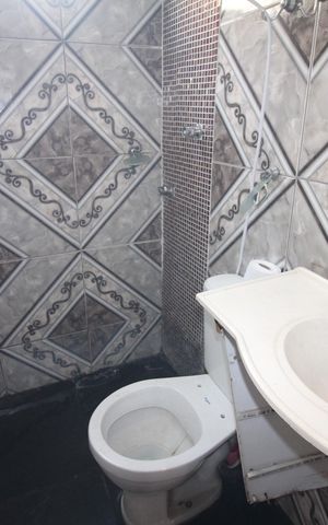 Apartamento à venda com 45m², 2 quartos e sem vagaBanheiro