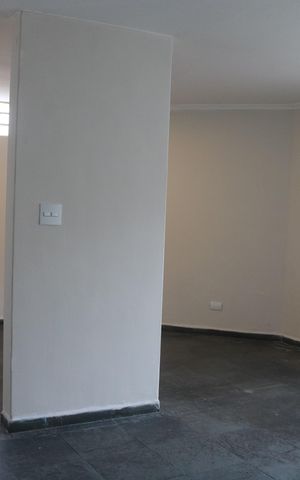 Casa à venda com 158m², 4 quartos e 1 vagaSala