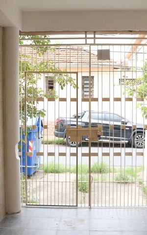 Casa à venda com 158m², 4 quartos e 1 vagaÁrea de Serviço