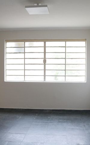 Casa à venda com 158m², 4 quartos e 1 vagaSala