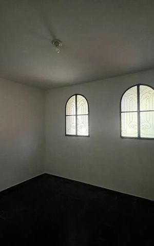 Casa à venda com 100m², 2 quartos e 1 vaga