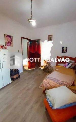 Casa à venda com 150m², 3 quartos e 4 vagas