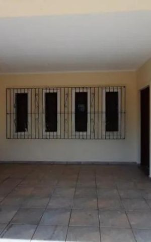Casa à venda com 346m², 3 quartos e 5 vagas