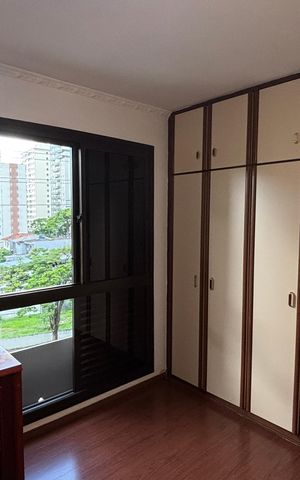 Apartamento à venda com 310m², 3 quartos e 3 vagas Apartamento à venda com 310m², 3 quartos e 3 vagasQuarto 2