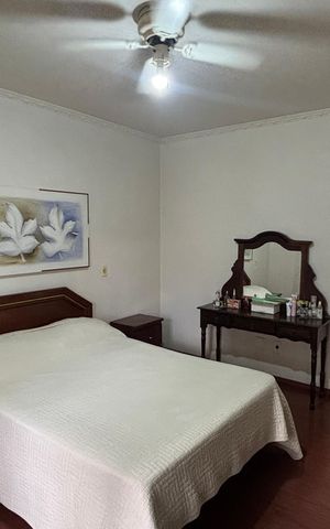 Apartamento à venda com 310m², 3 quartos e 3 vagas Apartamento à venda com 310m², 3 quartos e 3 vagasCorredor Suite