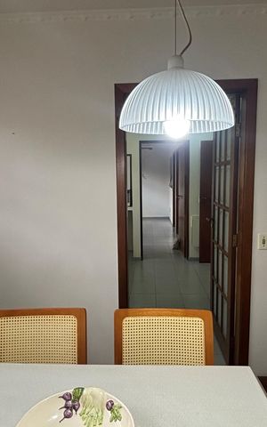 Apartamento à venda com 310m², 3 quartos e 3 vagas Apartamento à venda com 310m², 3 quartos e 3 vagasSala de Jantar