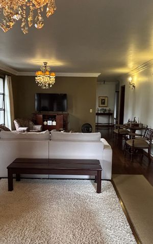 Apartamento à venda com 310m², 3 quartos e 3 vagas Apartamento à venda com 310m², 3 quartos e 3 vagasSala - Sala de Estar