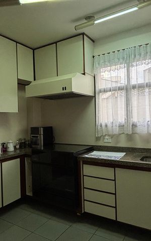 Apartamento à venda com 310m², 3 quartos e 3 vagas Apartamento à venda com 310m², 3 quartos e 3 vagasCozinha