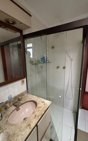 Apartamento à venda com 310m², 3 quartos e 3 vagas Apartamento à venda com 310m², 3 quartos e 3 vagasBanheiro