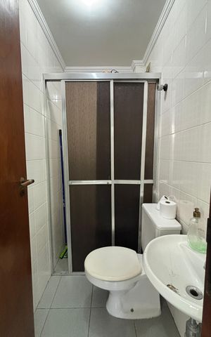Apartamento à venda com 310m², 3 quartos e 3 vagas Apartamento à venda com 310m², 3 quartos e 3 vagasÁrea de Serviço - Banheiro