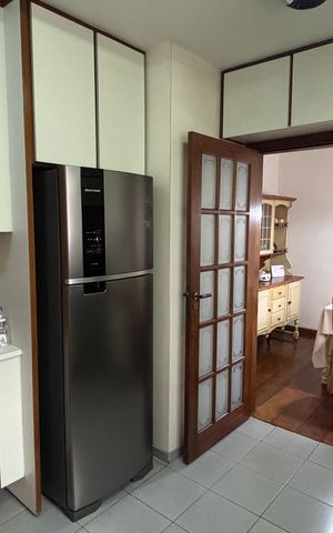 Apartamento à venda com 310m², 3 quartos e 3 vagas Apartamento à venda com 310m², 3 quartos e 3 vagasCozinha
