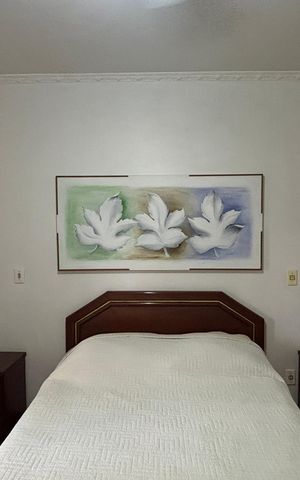 Apartamento à venda com 310m², 3 quartos e 3 vagas Apartamento à venda com 310m², 3 quartos e 3 vagasSuite