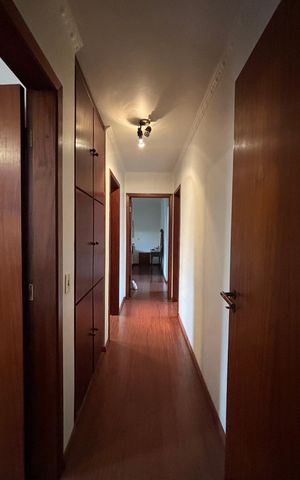 Apartamento à venda com 310m², 3 quartos e 3 vagas Apartamento à venda com 310m², 3 quartos e 3 vagasCorredor