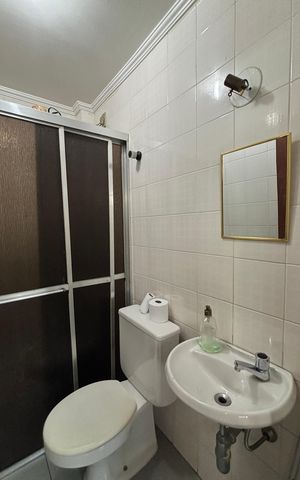 Apartamento à venda com 310m², 3 quartos e 3 vagas Apartamento à venda com 310m², 3 quartos e 3 vagasÁrea de Serviço - Banheiro
