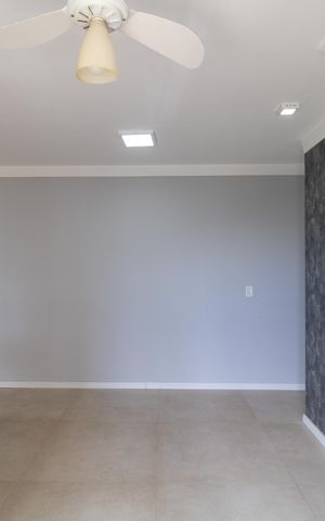 Apartamento à venda com 55m², 2 quartos e 1 vaga Apartamento à venda com 55m², 2 quartos e 1 vagaSalas