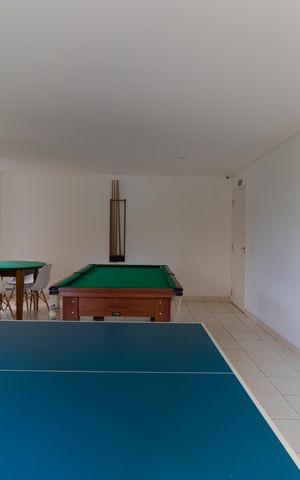 Apartamento à venda com 55m², 2 quartos e 1 vaga Apartamento à venda com 55m², 2 quartos e 1 vagaÁrea comum - Salão de jogos