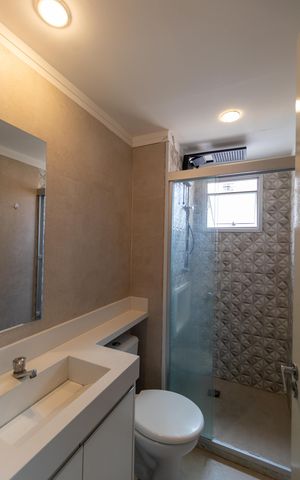Apartamento à venda com 55m², 2 quartos e 1 vaga Apartamento à venda com 55m², 2 quartos e 1 vagaBanheiro