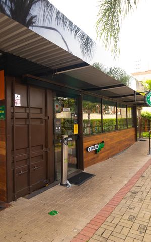 Apartamento à venda com 55m², 2 quartos e 1 vaga Apartamento à venda com 55m², 2 quartos e 1 vagaÁrea comum - mini mercado