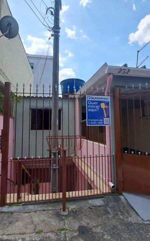Casa à venda com 110m², 4 quartos e 1 vaga Casa à venda com 110m², 4 quartos e 1 vagaPLACA