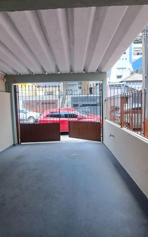 Casa à venda com 110m², 4 quartos e 1 vaga Casa à venda com 110m², 4 quartos e 1 vagaGaragem