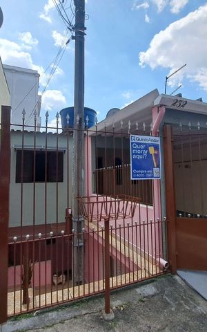 Casa à venda com 110m², 4 quartos e 1 vaga Casa à venda com 110m², 4 quartos e 1 vagaPLACA
