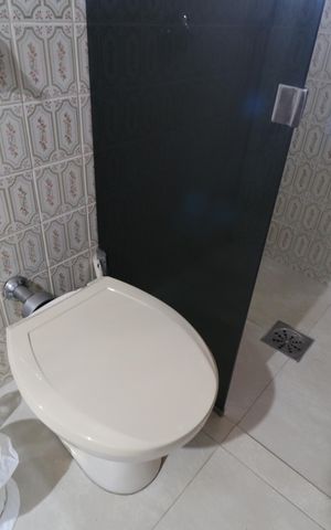 Casa para alugar com 700m², 6 quartos e 5 vagasBanheiro do Quarto 5