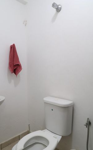 Casa para alugar com 700m², 6 quartos e 5 vagasBanheiro do Quarto 6
