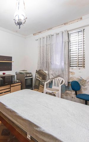 Casa à venda com 250m², 4 quartos e 3 vagas Casa à venda com 250m², 4 quartos e 3 vagasQuarto 1