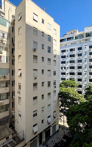 Apartamento à venda com 144m², 3 quartos e sem vaga Apartamento à venda com 144m², 3 quartos e sem vagaVaranda da sala - vista