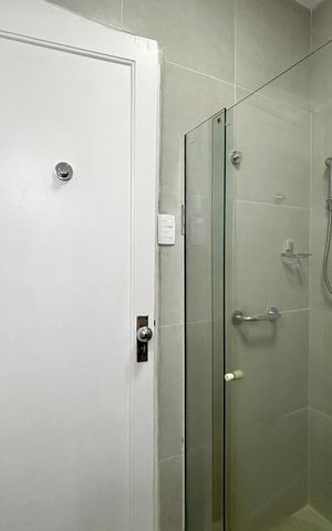 Apartamento à venda com 144m², 3 quartos e sem vaga Apartamento à venda com 144m², 3 quartos e sem vagaBanheiro social