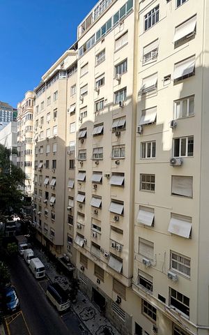 Apartamento à venda com 144m², 3 quartos e sem vaga Apartamento à venda com 144m², 3 quartos e sem vagaVaranda da sala - vista