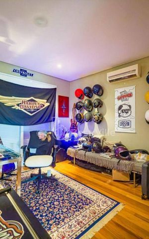 Casa à venda com 420m², 4 quartos e 4 vagas