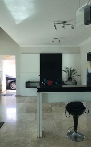 Casa à venda com 380m², 3 quartos e 5 vagas