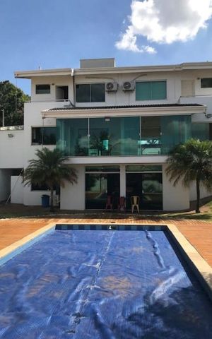 Casa à venda com 380m², 3 quartos e 5 vagas