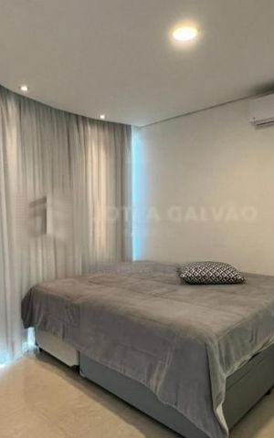 Casa de condomínio à venda com 350m², 4 quartos e 4 vagas