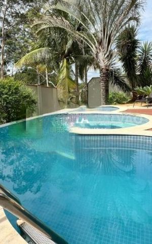 Casa de condomínio à venda com 350m², 4 quartos e 4 vagas