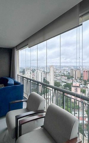 Apartamento à venda com 240m², 3 quartos e 4 vagas Apartamento à venda com 240m², 3 quartos e 4 vagasSala - Varanda