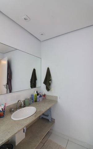 Apartamento à venda com 155m², 3 quartos e 3 vagasSuíte 2 Banheiro 