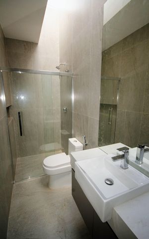 Casa de condomínio à venda com 403m², 4 quartos e 4 vagasbanheiro 1